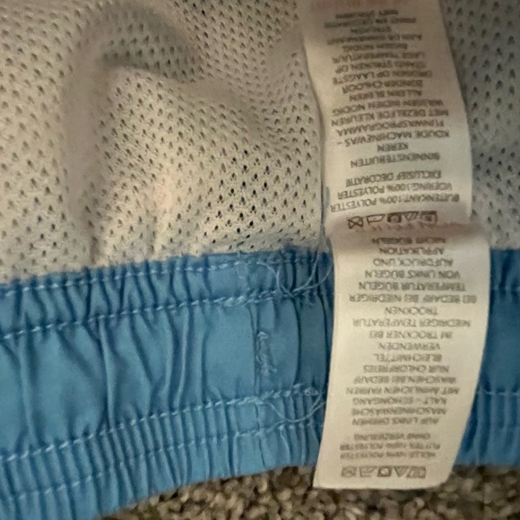 Boys Shark Themed Swim Trunks 4T - Picture 3 of 6